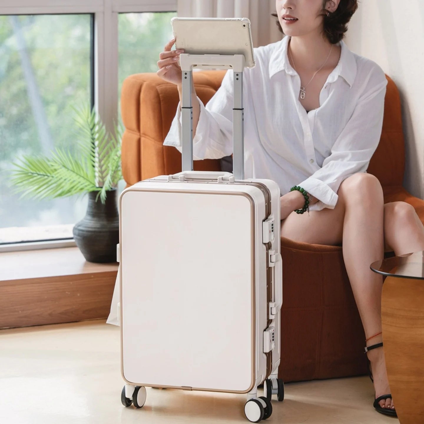 20"/24" Suitcase Fashoin Rolling Luggage Aluminum Frame Case with Wheel Alloy Trolley Bag ABS+PC Material Carry - On Cabin Travel - RELUX.STORE20"/24" Suitcase Fashoin Rolling Luggage Aluminum Frame Case with Wheel Alloy Trolley Bag ABS+PC Material Carry - On Cabin Travel
