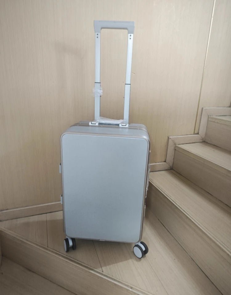 20"/24" Suitcase Fashoin Rolling Luggage Aluminum Frame Case with Wheel Alloy Trolley Bag ABS+PC Material Carry - On Cabin Travel - RELUX.STORE20"/24" Suitcase Fashoin Rolling Luggage Aluminum Frame Case with Wheel Alloy Trolley Bag ABS+PC Material Carry - On Cabin Travel
