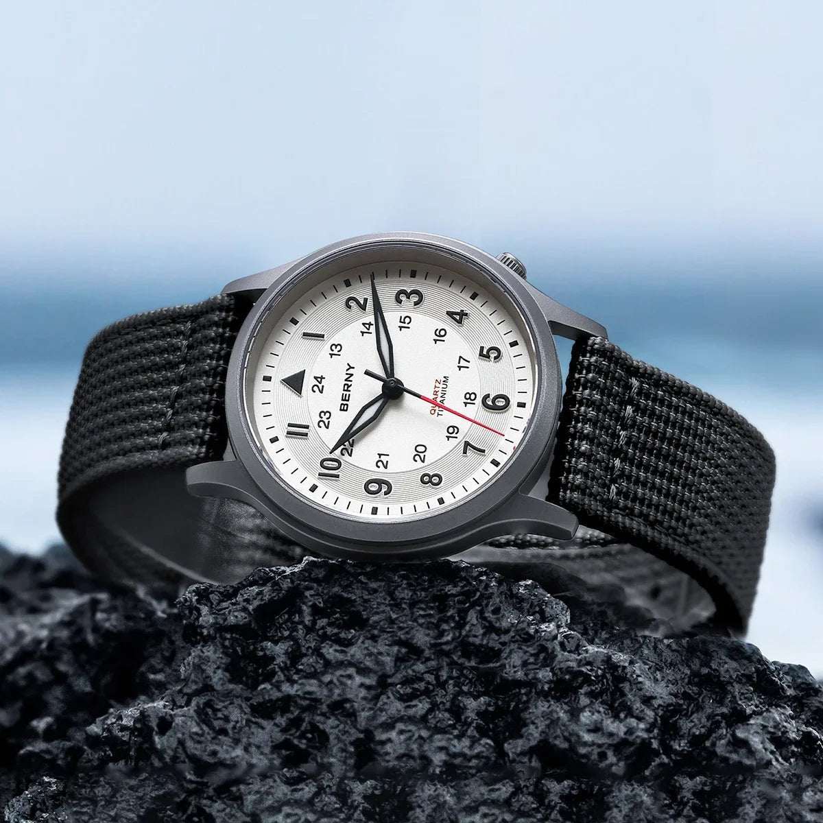 BERNY Titanium Watches for Men Classic Mens Field Pilot Watch Easy Read Outdoor Quartz Wristwatch Super Luminous Sapphire 5ATM - RELUX.STORE