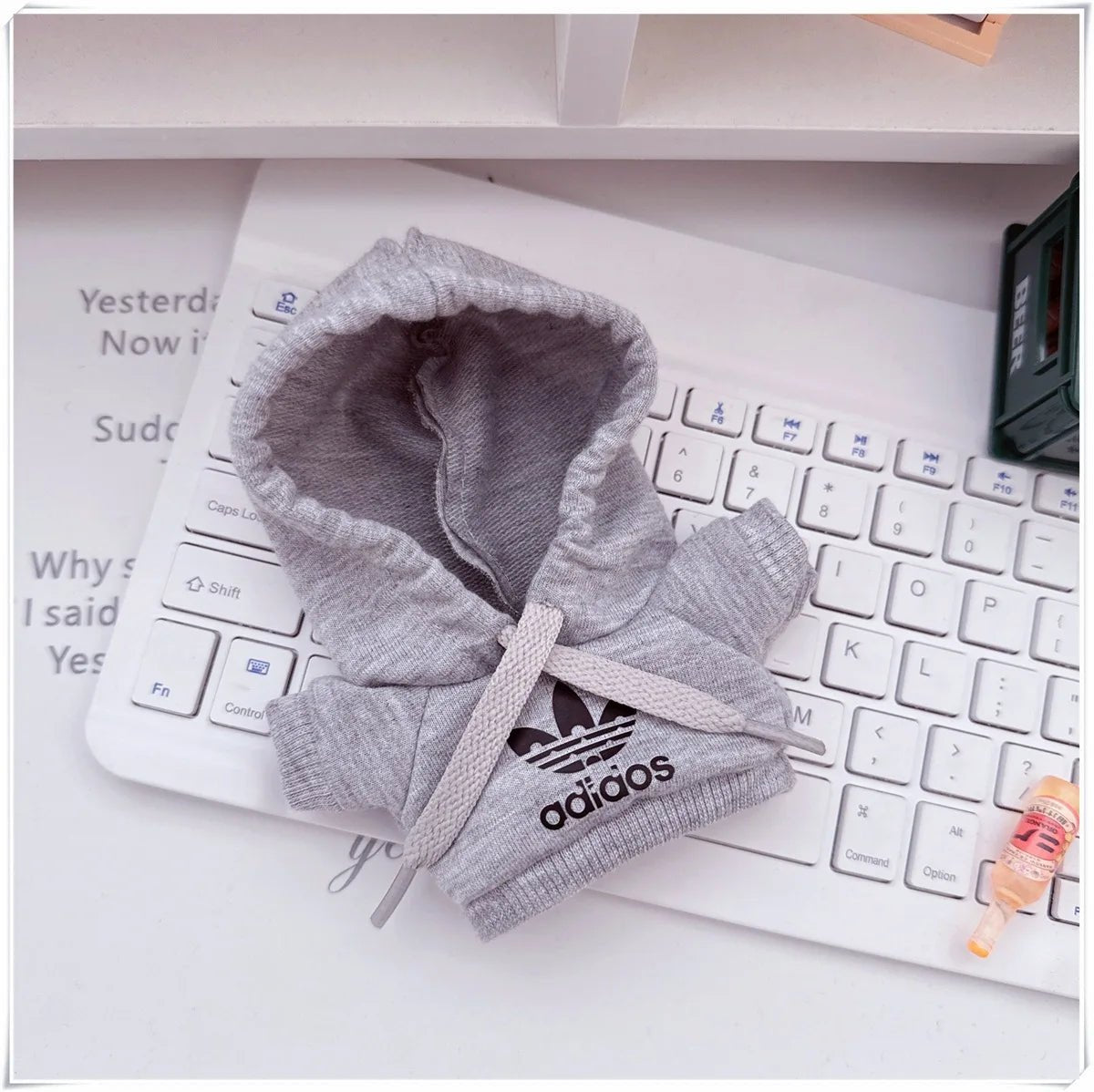 "Labubu 15/17cm Doll Clothing Set β Fashion Hoodie & Pants for V1/V2 Dolls, Korean Idol Trend DIY Outfit Gift" ππ§Έβ¨ - RELUX.STORE