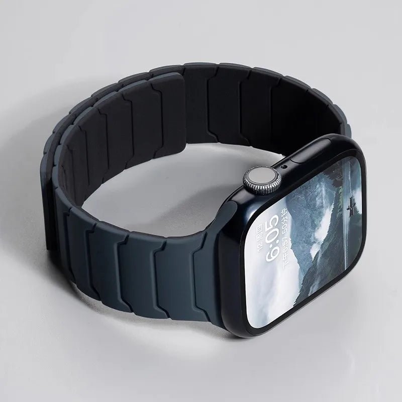 Magnetic Silicone Strap for Apple Watch Band Ultra 2 49mm 45mm 41mm Bracelet for Iwatch Series 9 8 7 6 SE 5 4 38 42mm 44mm 40mm - RELUX.STORE