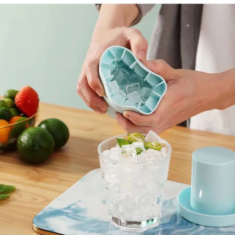Silicone Ice Cube Mold Round Ice Bucket Summer Homemade DIY Refrigerator Freeze Ice Maker Creative Ice Cube Mold Barware Tools - RELUX.STORE