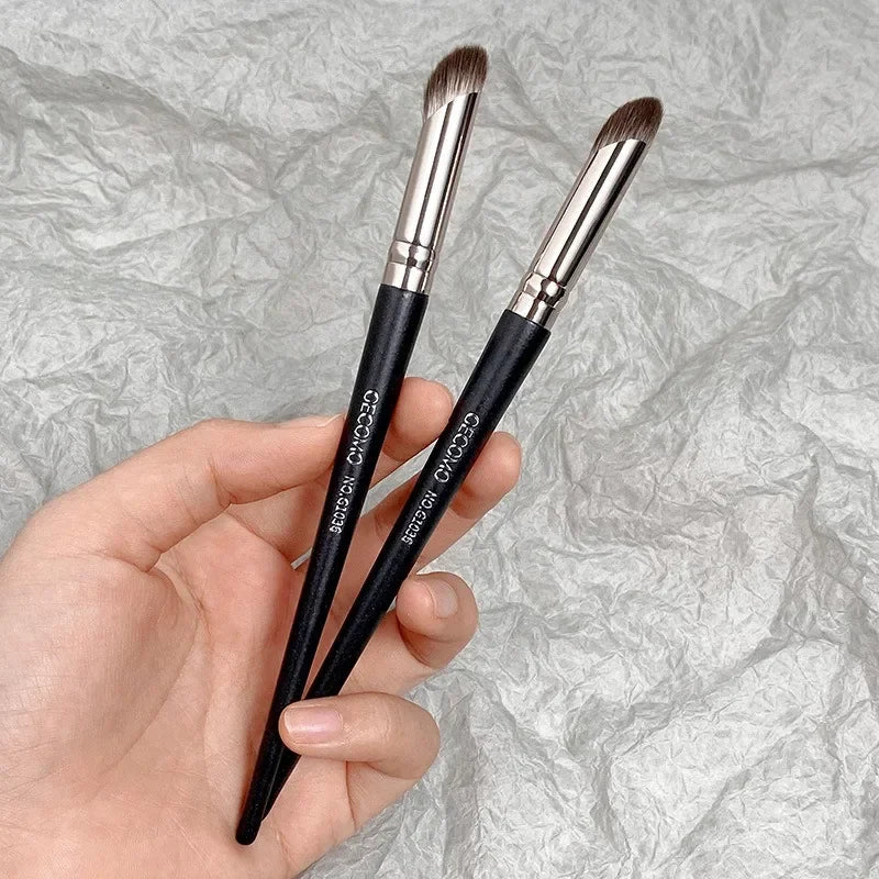 1 Pcs Concealer Makeup Brushes Precision Soft Fluffy Smudge Brush Cover Acne Dark Circles Multi - Function Detail Makeup Tools - RELUX.STORE