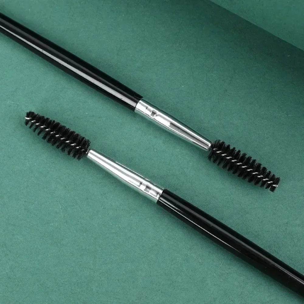 1Pc Soft Eyebrow Brush Eyelash Brush Professional Contouring Eye Brow Eyeliner Makeup Brushes Eyes Blending Cosmetic Brushes - RELUX.STORE