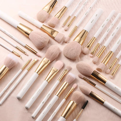 Makeup Brushes Set 30Pcs Professional Makeup Brush Premium Pink Vegan Synthetic Kabuki Foundation Blending Brush Face Powder Blush Concealers Eye Shadows Make up Brush Set (White/Rose Golden)
