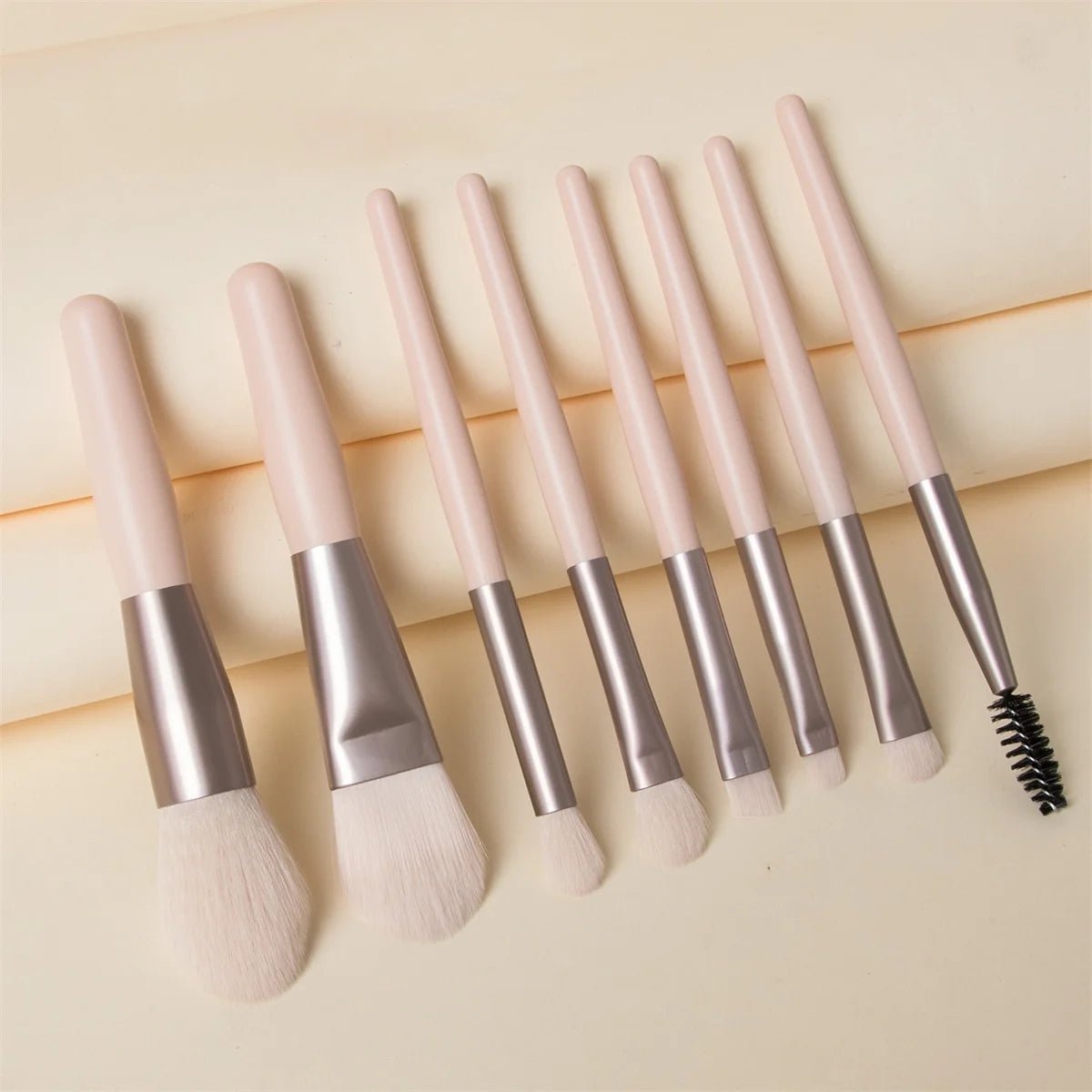 8Pcs Soft Fluffy Makeup Brushes Set for cosmetics Foundation Blush Powder Eyeshadow Kabuki Blending Makeup brush beauty tool - RELUX.STORE