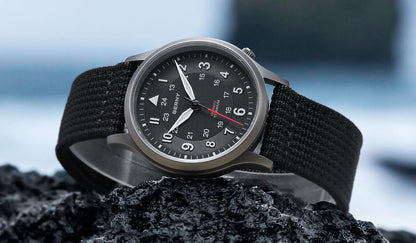BERNY Titanium Watches for Men Classic Mens Field Pilot Watch Easy Read Outdoor Quartz Wristwatch Super Luminous Sapphire 5ATM