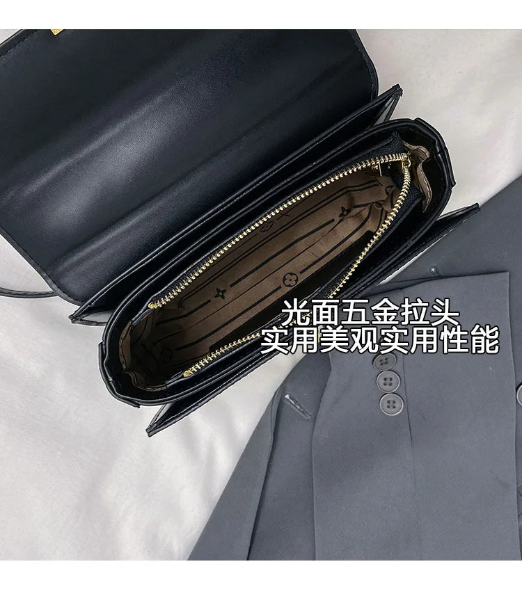 22*13*8cm Fashion Luxury Women Shoulder Bags Designer Crossbody Shoulder Purses Handbag Women Clutch Travel tote Bag RELUX.STORE