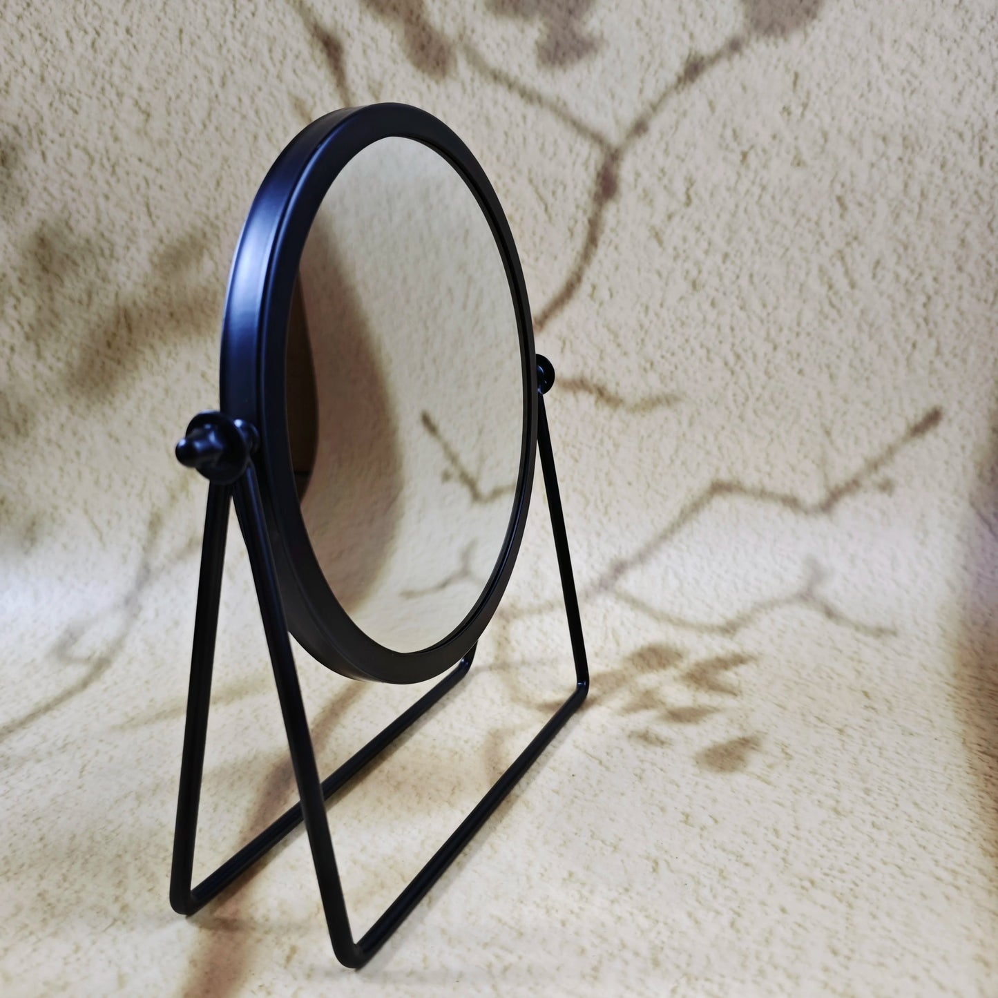 360 Degrees Rotate Iron Desktop Mirror Texture Ladies Makeup Mirror Creative Iron Mirror Strong Sense Of Style RELUX.STORE