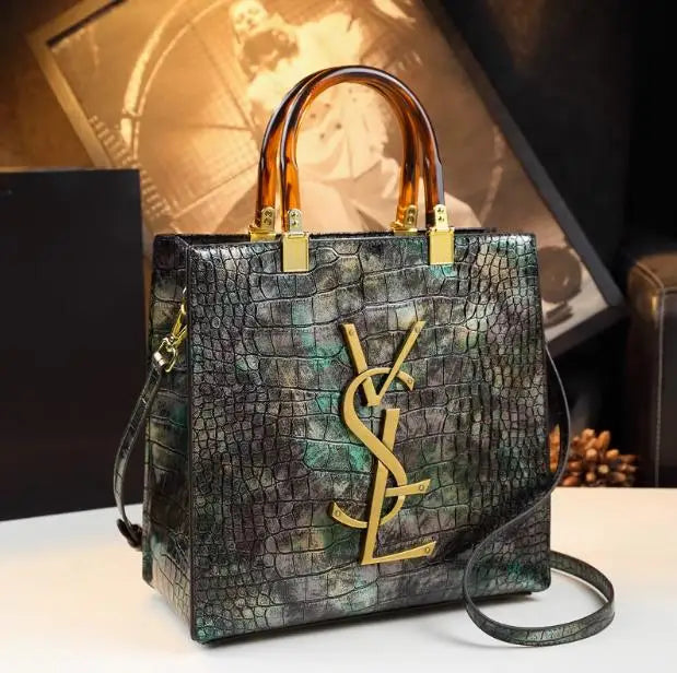 2025 New Arrival All-match Crocodile Pattern Atmospheric Middle-aged Women's Bag Large Capacity Portable Tote Bag Handbags RELUX.STORE