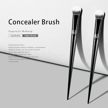 Kat Von D- Makeup Brush 35 Concealer Brush Soft Fiber Hair Elegant Black Handle Brand Makeup Brushes for Woman RELUX.STORE