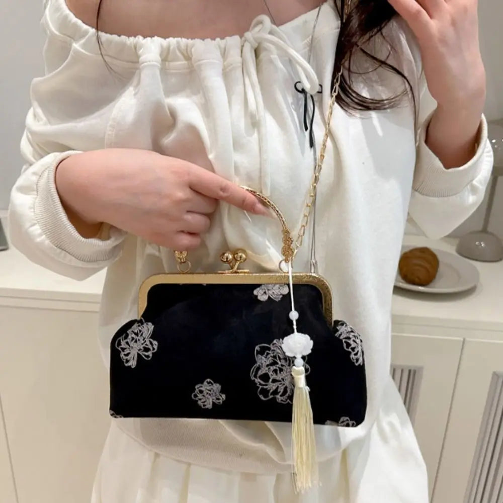 Flower Pattern Chinese Style Handbag Cheongsam Accessories Elegant Hanfu Clutch Bag Single Shoulder with Pendant RELUX.STORE
