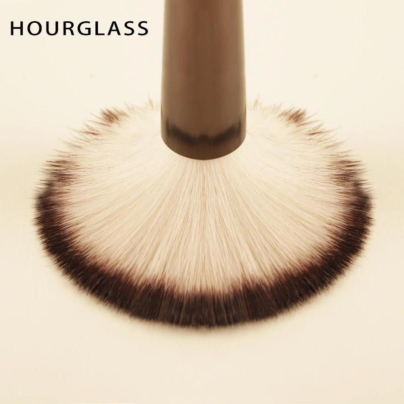 Hourglass Makeup Brush All Kinds Eyeshadow Foundation Concealer Powder Bronzer Blusher Eyeliner Retractable Professional Brushes RELUX.STORE