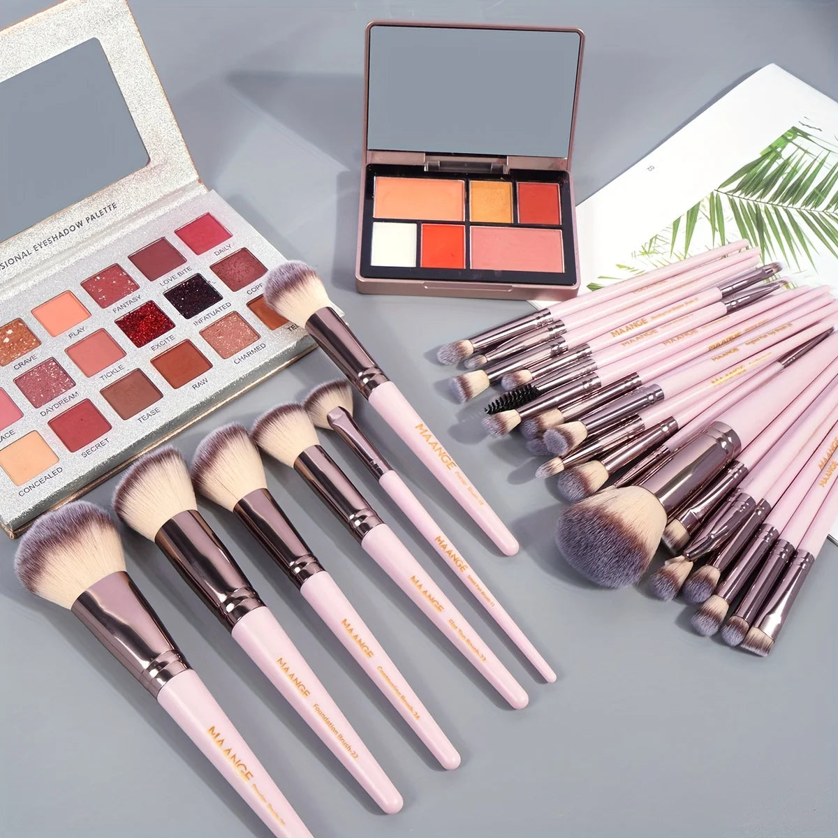 MAANGE 30pcs Professional Makeup Brush Set Foundation Concealers Eye Shadows Powder Blush Blending Brushes Beauty Tools with Bag RELUX.STORE