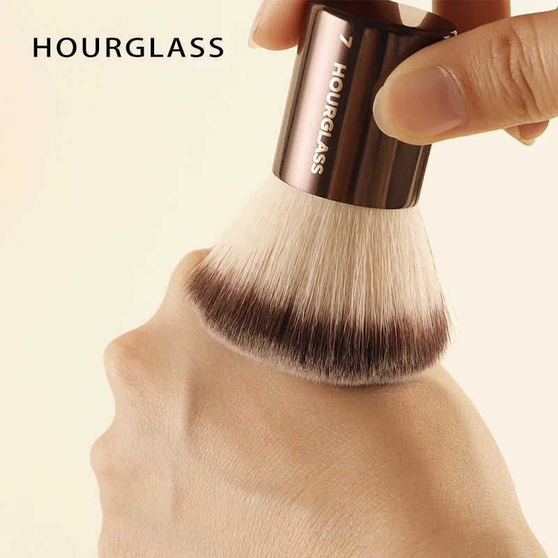 Hourglass Makeup Brush All Kinds Eyeshadow Foundation Concealer Powder Bronzer Blusher Eyeliner Retractable Professional Brushes RELUX.STORE