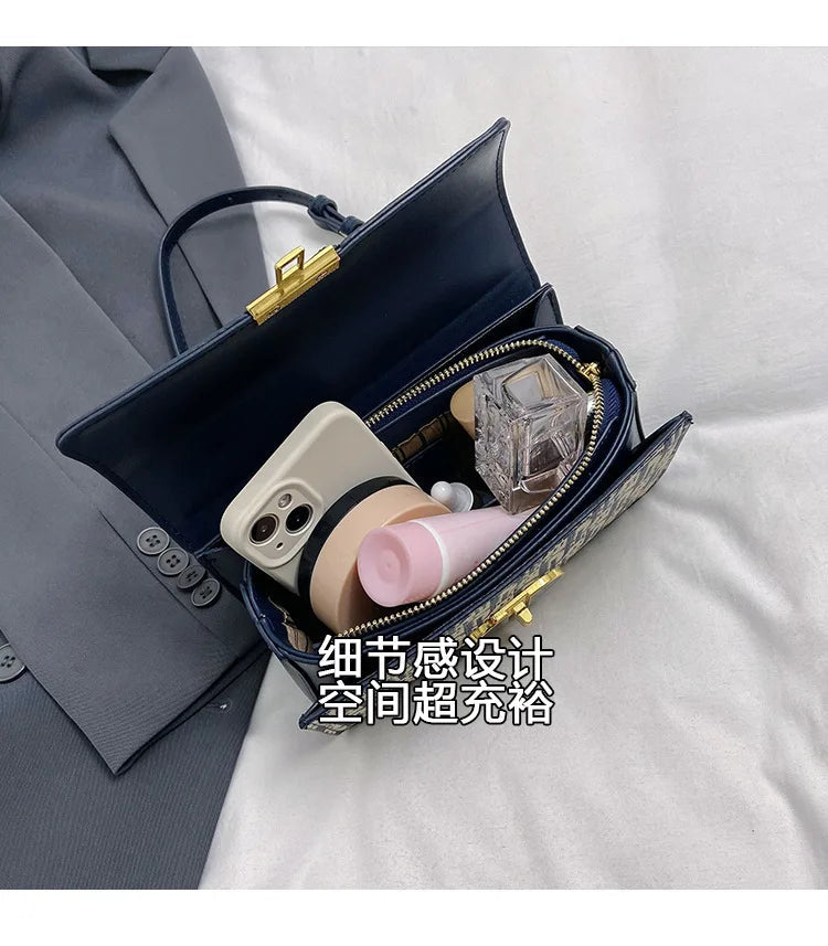 22*13*8cm Fashion Luxury Women Shoulder Bags Designer Crossbody Shoulder Purses Handbag Women Clutch Travel tote Bag RELUX.STORE