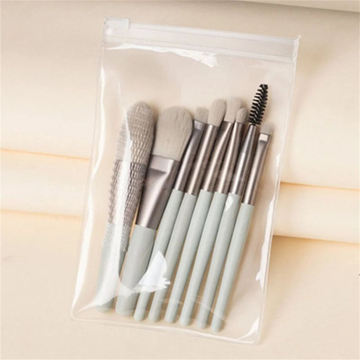 8Pcs Soft Fluffy Makeup Brushes Set for cosmetics Foundation Blush Powder Eyeshadow Kabuki Blending Makeup brush beauty tool RELUX.STORE