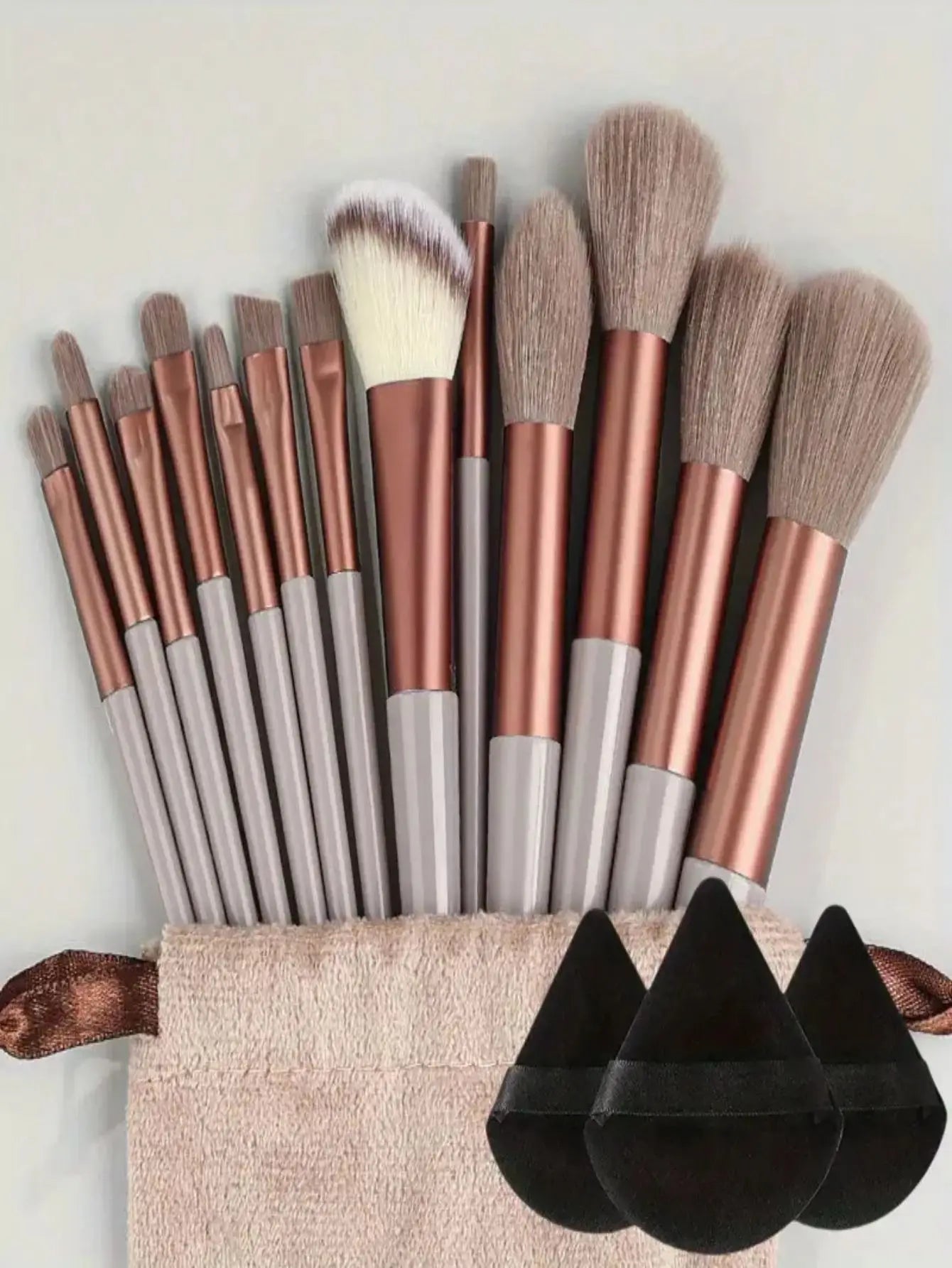 Makeup Brush Set Soft Fluffy Professiona Cosmetic Foundation Powder Eyeshadow Kabuki Blending Make Up Brush Beauty Tool Makeup RELUX.STORE