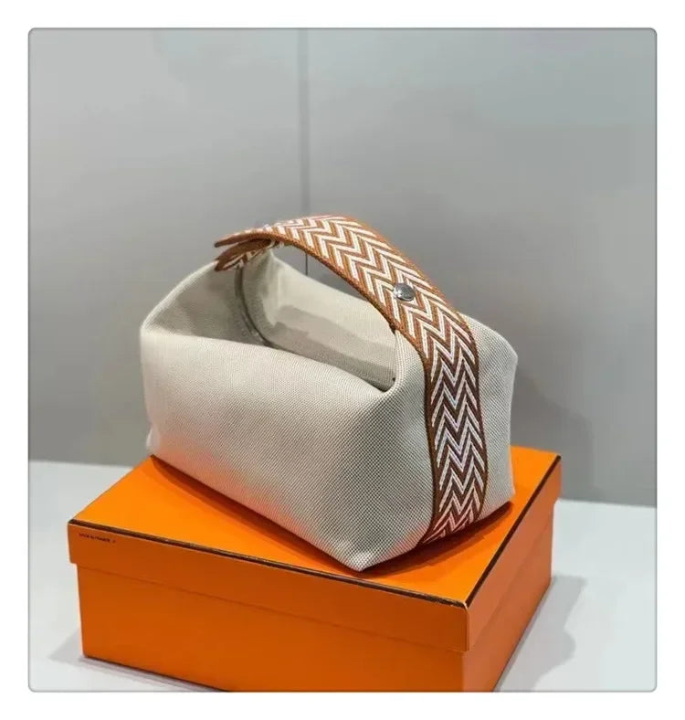 2024 New Large Capacity Canva Makeup Bag Soft Texture Fashionable Women's Shoulder Bag Color Blocking Handbag From China RELUX.STORE