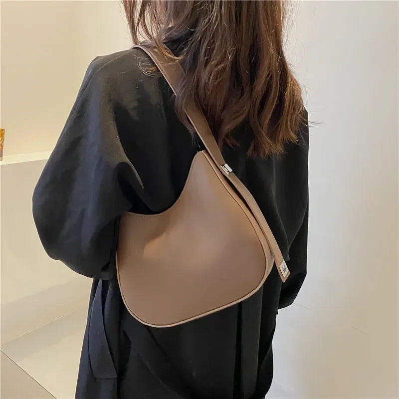New Trendy and Fashionable Shoulder Underarm Bag PU Leather Solid Color Tote Handbag Luxury Brand Female Portable Shoulder Bag RELUX.STORE