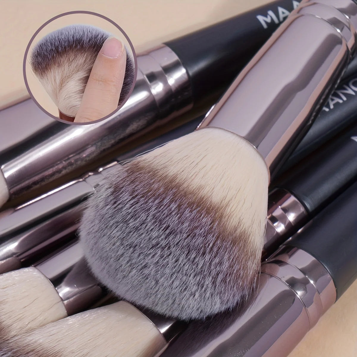 MAANGE 30pcs Professional Makeup Brush Set Foundation Concealers Eye Shadows Powder Blush Blending Brushes Beauty Tools with Bag RELUX.STORE