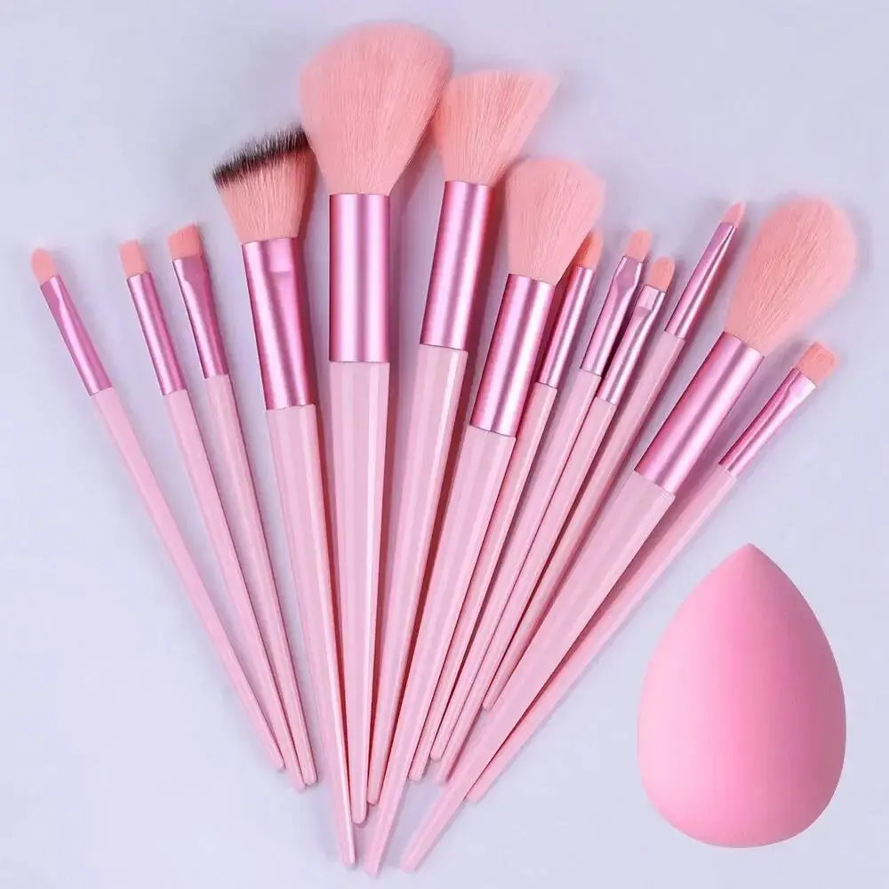 Makeup Brush Set Soft Fluffy Professiona Cosmetic Foundation Powder Eyeshadow Kabuki Blending Make Up Brush Beauty Tool Makeup RELUX.STORE