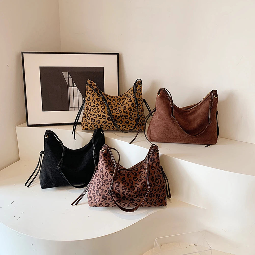 Women Suede Shoulder Bag Adjustable Strap Messenger Bag with Zipper Trendy Retro Handbag for Work Travel RELUX.STORE