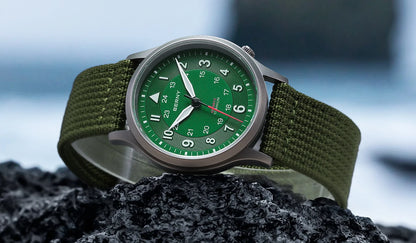 BERNY Titanium Watches for Men Classic Mens Field Pilot Watch Easy Read Outdoor Quartz Wristwatch Super Luminous Sapphire 5ATM