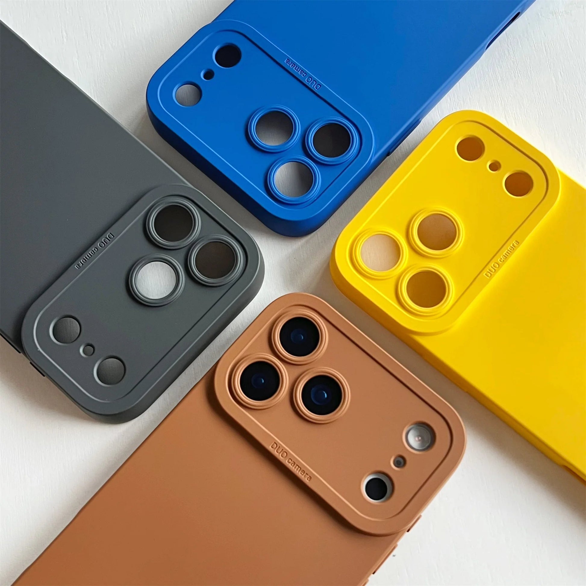 2025 New 20 color choices liquid silicone phone case for iPhone 17 16 15 Pro Max Plus full shockproof TPU soft bumper cover RELUX.STORE