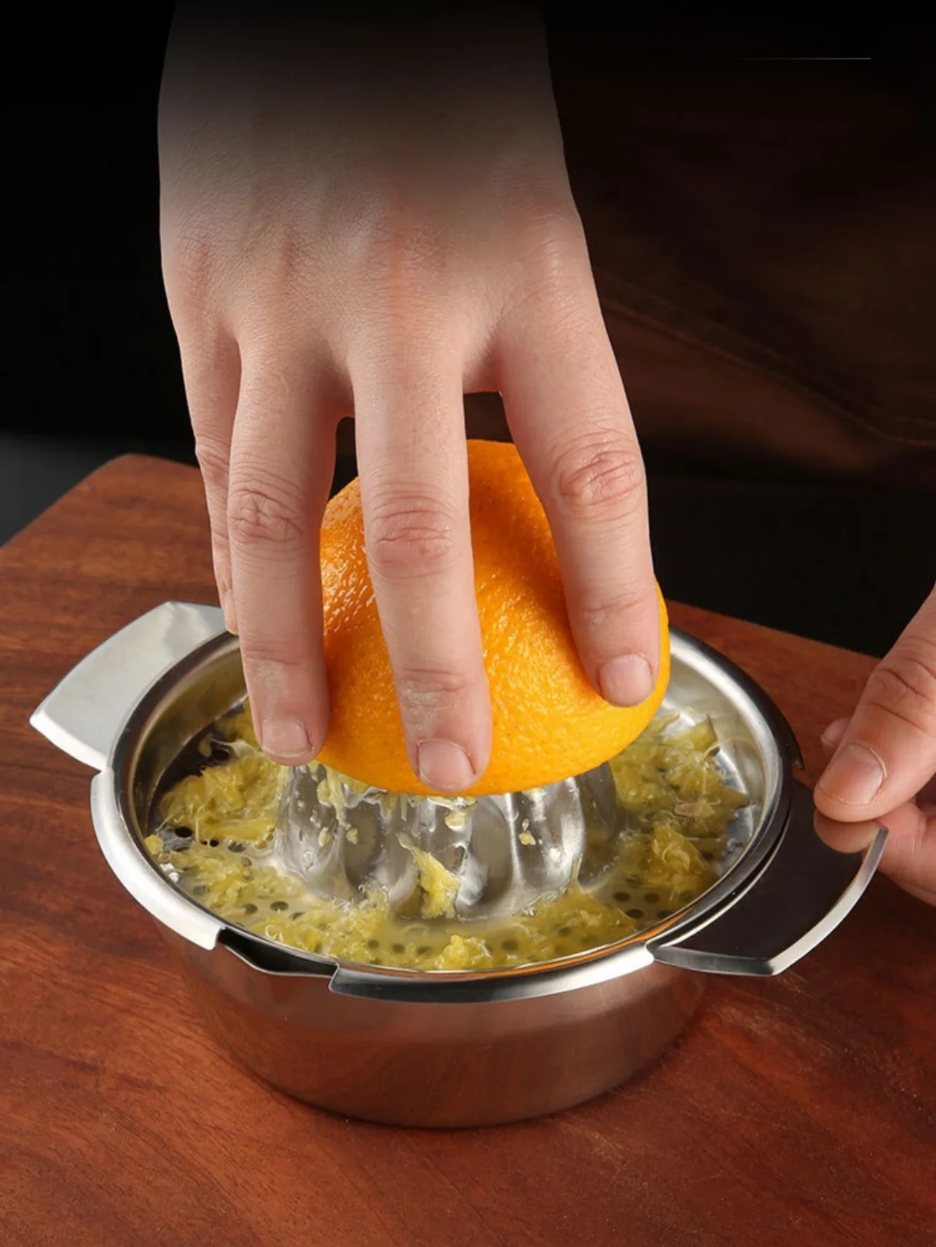 Stainless steel juicer, household manual juicer, lemon orange lemon squeezer, press type juicer, fruit juice homemade tool