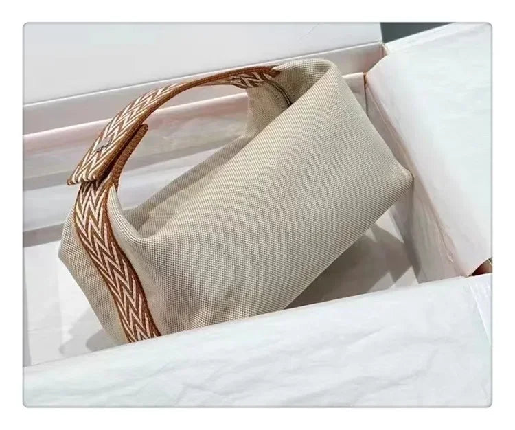 2024 New Large Capacity Canva Makeup Bag Soft Texture Fashionable Women's Shoulder Bag Color Blocking Handbag From China RELUX.STORE