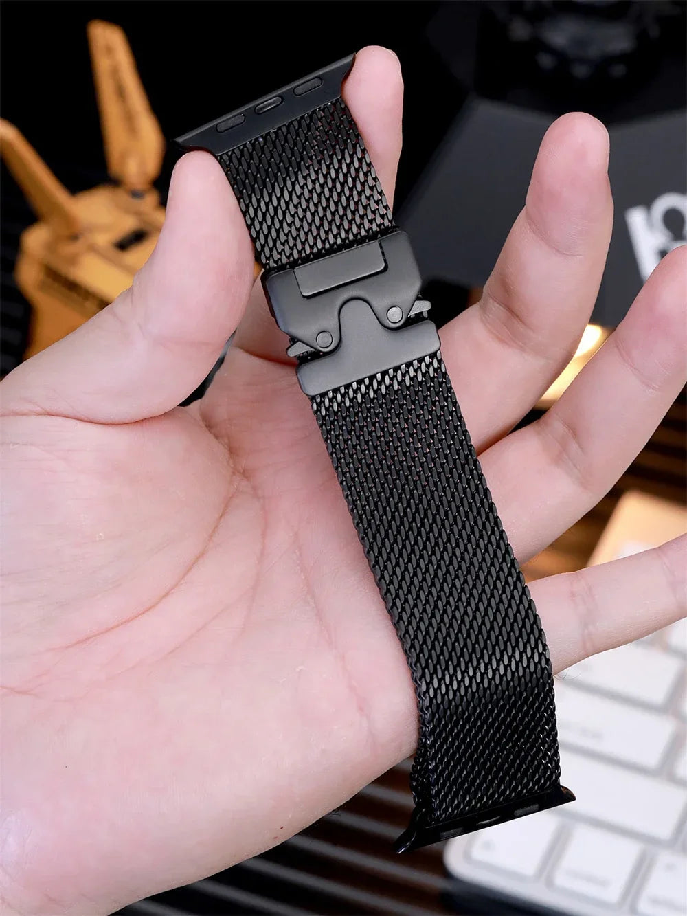 Milanese Loop Strap For Apple Watch Band Ultra 2 49mm 46mm 45mm 44mm 42mm Stainless Steel Metal for iWatch Series 10 9 8 7 6 5 4