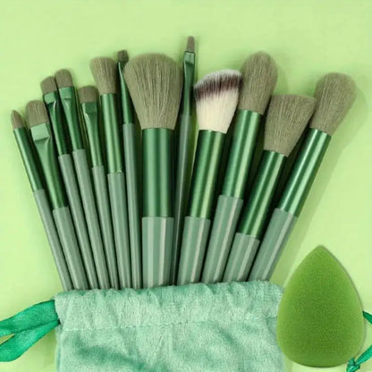 Makeup Brush Set Soft Fluffy Professiona Cosmetic Foundation Powder Eyeshadow Kabuki Blending Make Up Brush Beauty Tool Makeup RELUX.STORE