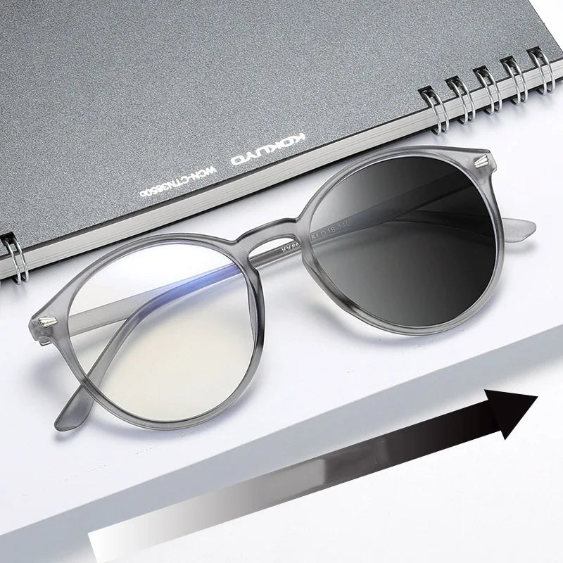 Photochromic Anti Blue Rays Computer Glasses Women Vintage Round Frame Gaming Glasses Men Anti Eyestrain Light Blocking Eyewear RELUX.STORE