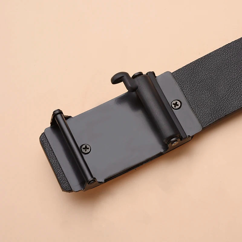 The new buckle toothless automatic buckle belt men's casual style business all-match waist belt personality youth trendy pants RELUX.STORE