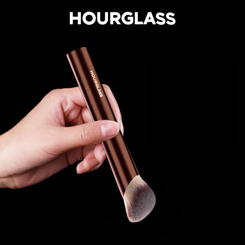 Hourglass Makeup Brush- No.21 Ambient Soft Glow Foundation Brush Soft Fiber Hair Fashion Design Single Face Brush RELUX.STORE