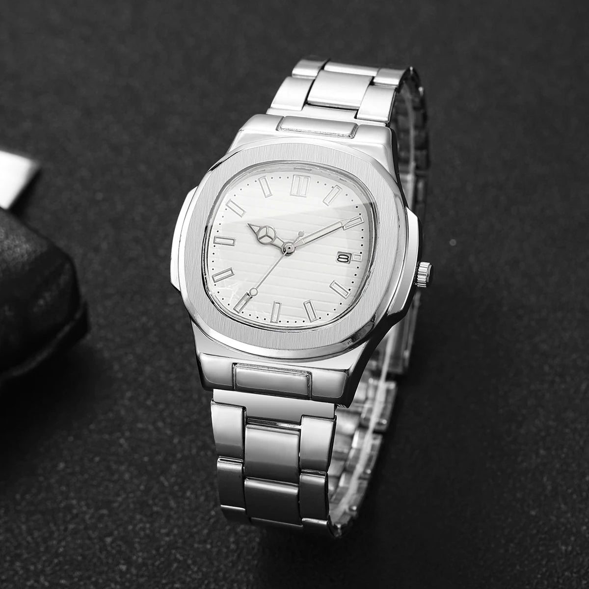 Men Fashion Wristwatches Business Square Dial Stainless Steel Strap Quartz Watch with Calendar For Mens Clock（Without Box）