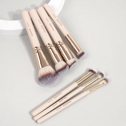 MAANGE 7pcs/set Makeup Brushes for Cosmetic Foundation Powder Concealer Blush Brush Blending Soft Bristles Beauty Tools RELUX.STORE