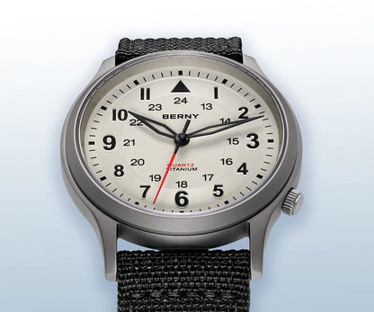 BERNY Titanium Watches for Men Classic Mens Field Pilot Watch Easy Read Outdoor Quartz Wristwatch Super Luminous Sapphire 5ATM