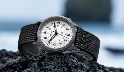 BERNY Titanium Watches for Men Classic Mens Field Pilot Watch Easy Read Outdoor Quartz Wristwatch Super Luminous Sapphire 5ATM