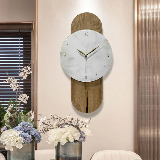 Aesthetic Chinese Wall Clock Creative Pendulum Solid Wood Log Wind Interior Design Unique Art Medieval Decoration Room Decor