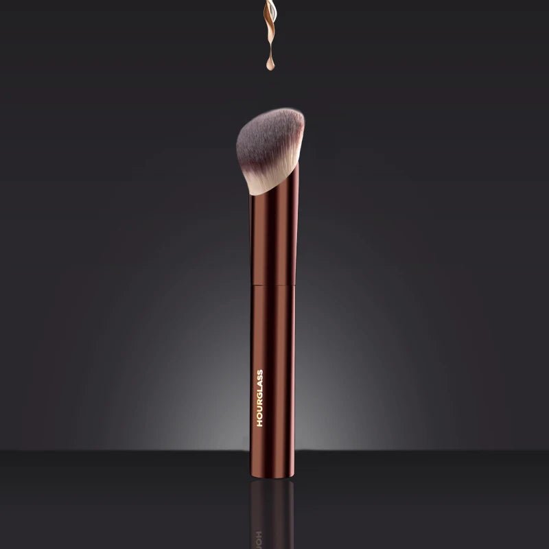 Hourglass Makeup Brush - No.21 Ambient Soft Glow Foundation Brush Soft Fiber Hair Fashion Design Single Face Brush - RELUX.STORE