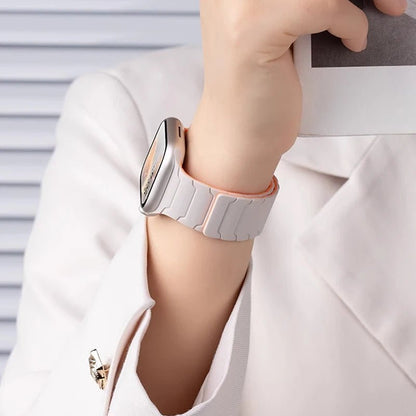 Magnetic Silicone Strap for Apple Watch Band Ultra 2 49mm 45mm 41mm Bracelet for Iwatch Series 9 8 7 6 SE 5 4 38 42mm 44mm 40mm - RELUX.STORE