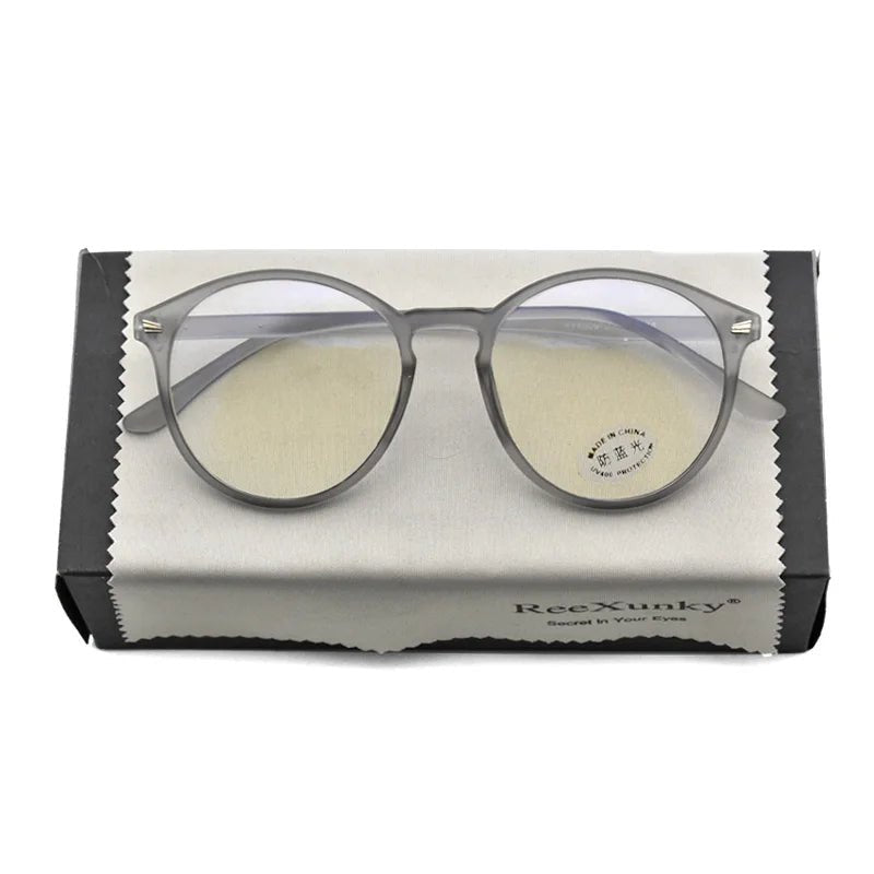 "Photochromic Anti - Blue Light Computer Glasses – Round Vintage Frame for Men & Women, Gaming & Eyestrain Protection" - RELUX.STORE