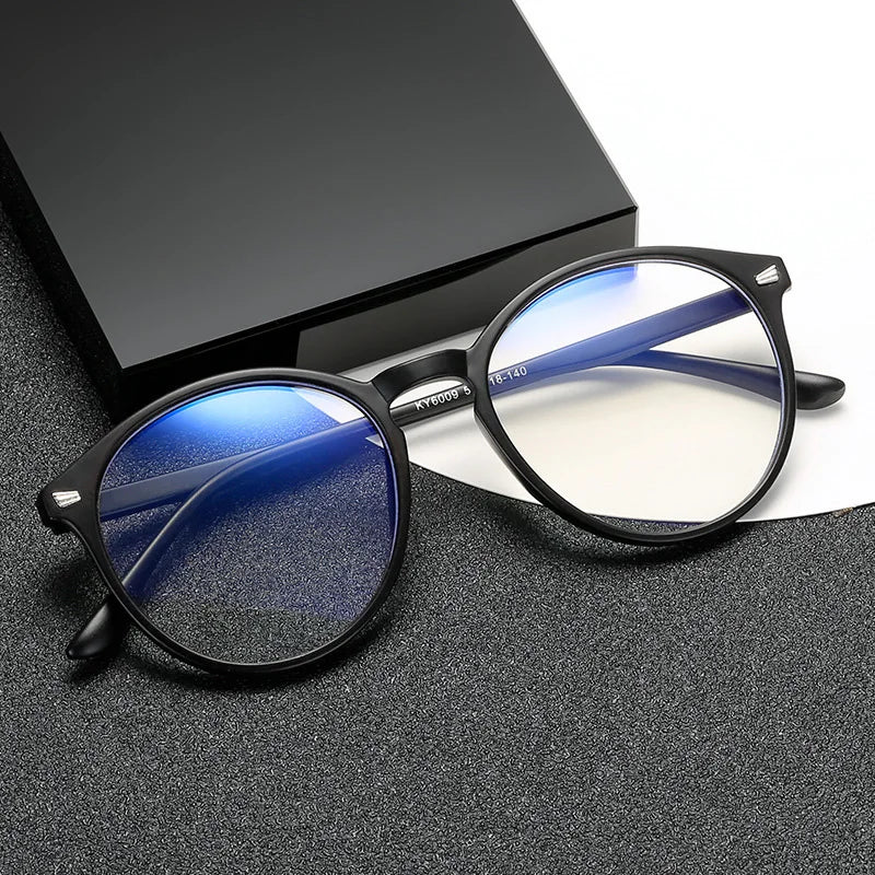 "Photochromic Anti - Blue Light Computer Glasses – Round Vintage Frame for Men & Women, Gaming & Eyestrain Protection" - RELUX.STORE
