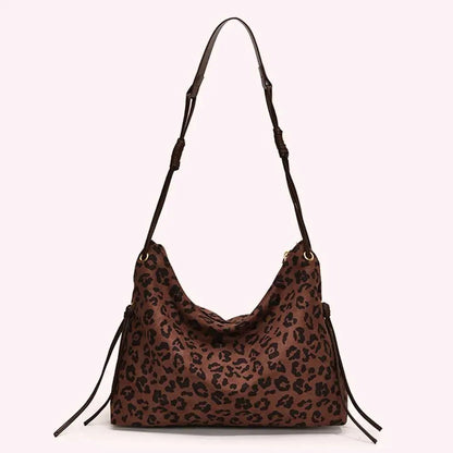 Women Suede Shoulder Bag Adjustable Strap Messenger Bag with Zipper Trendy Retro Handbag for Work Travel - RELUX.STORE